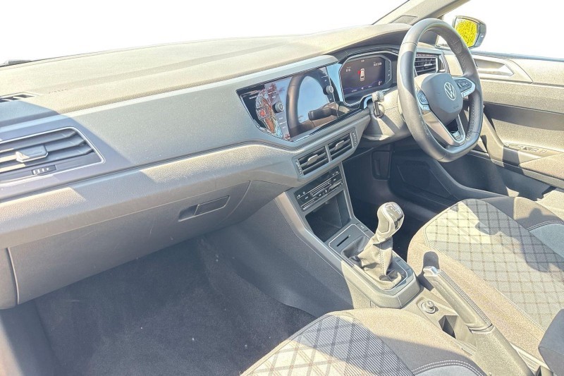2022 (72) VOLKSWAGEN POLO 1.0 TSI R-Line 5dr 5598336