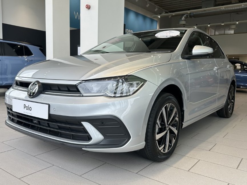 2025 (75) VOLKSWAGEN POLO 1.0 TSI Match 5dr