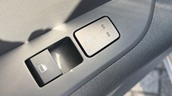 2024 (74) KIA NIRO 1.6 GDi 127 Hybrid 4 5dr DCT 5628713