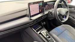 2025 (75) VOLKSWAGEN GOLF 2.0 TSI 333 R 4Motion 5dr DSG 1