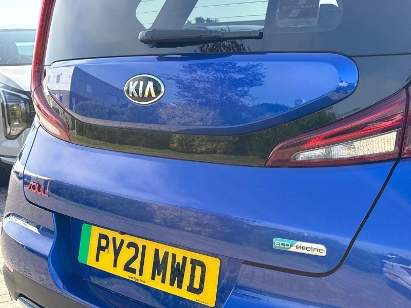 2021 (21) KIA SOUL 150kW First Edition 64kWh 5dr Auto 5594439