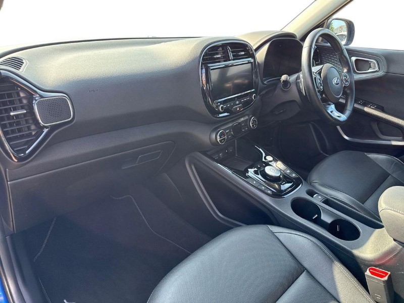 2021 (21) KIA SOUL 150kW First Edition 64kWh 5dr Auto 1