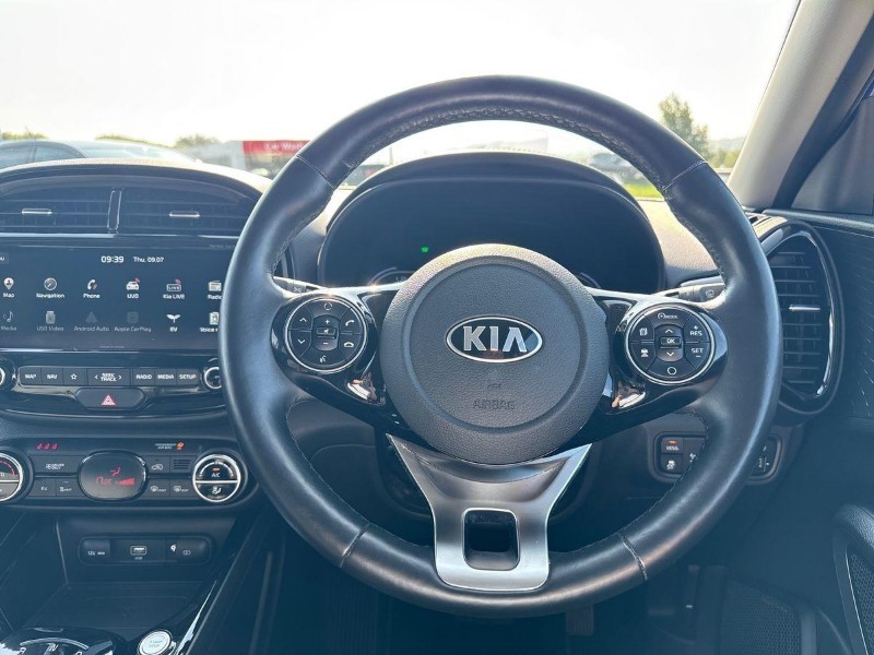 2021 (21) KIA SOUL 150kW First Edition 64kWh 5dr Auto 5594418