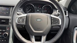2019 (19) LAND ROVER DISCOVERY SPORT 2.0 TD4 180 HSE 5dr Auto 5622444