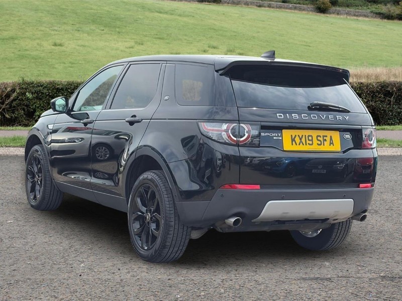 2019 (19) LAND ROVER DISCOVERY SPORT 2.0 TD4 180 HSE 5dr Auto 5622428