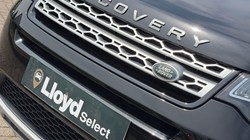 2019 (19) LAND ROVER DISCOVERY SPORT 2.0 TD4 180 HSE 5dr Auto 5622463