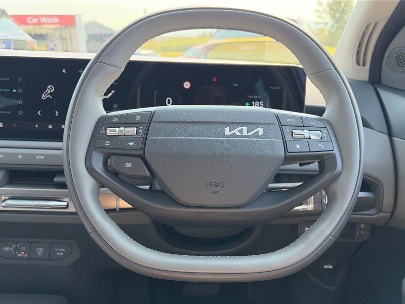 2026 (26) KIA EV3 150kW Air 81.4kWh 5dr Auto 5611559