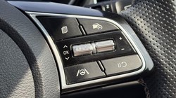 2023 (23) KIA XCEED 1.5T GDi ISG GT-Line 5dr 5639358