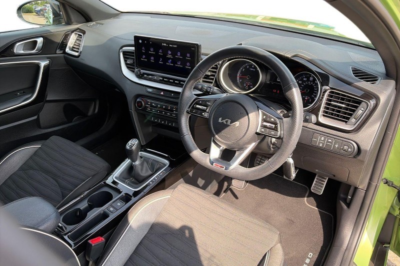 2023 (23) KIA XCEED 1.5T GDi ISG GT-Line 5dr 5639344