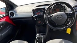 2021 (71) TOYOTA AYGO 1.0 VVT-i X-Trend TSS 5dr 5695098
