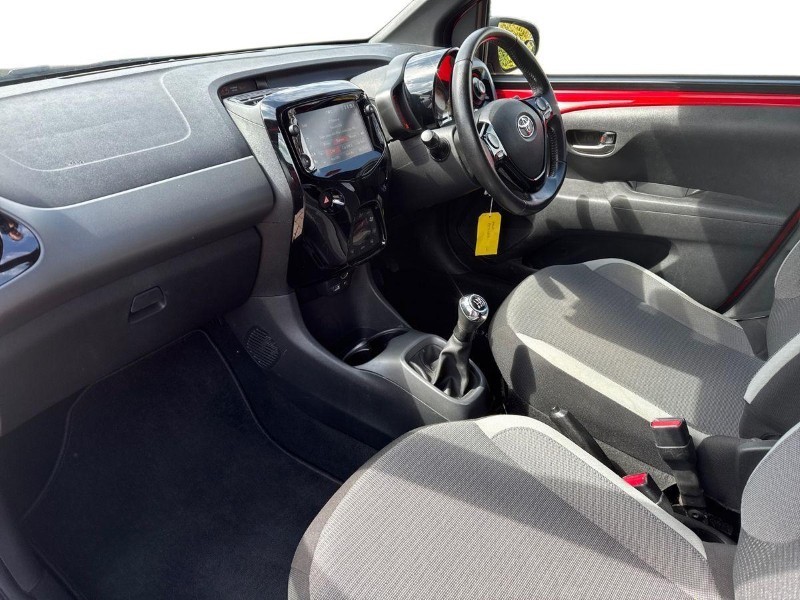 2021 (71) TOYOTA AYGO 1.0 VVT-i X-Trend TSS 5dr 5695089