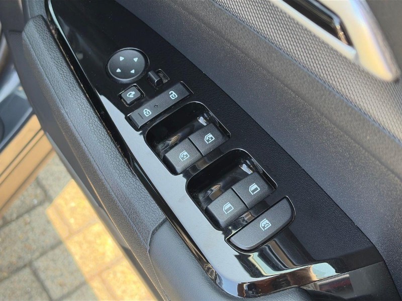 2023 (23) KIA SPORTAGE 1.6T GDi ISG 3 5dr 5616482