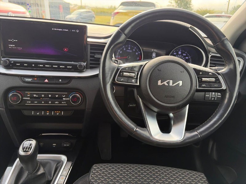 2023 (73) KIA CEED 1.5T GDi ISG 3 5dr 5654040