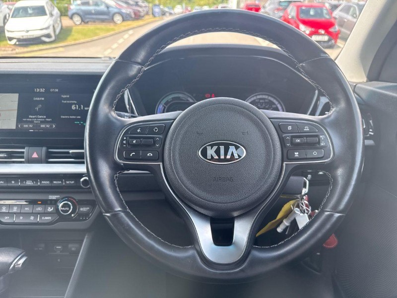 2020 (20) KIA NIRO 1.6 GDi Hybrid 3 5dr DCT 5759605