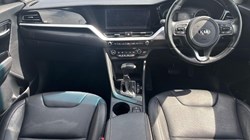 2020 (20) KIA NIRO 1.6 GDi Hybrid 3 5dr DCT 5759623