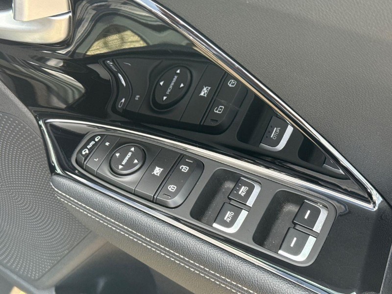 2020 (20) KIA NIRO 1.6 GDi Hybrid 3 5dr DCT 5759615