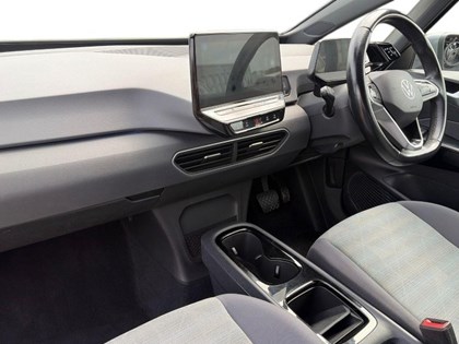 2020 (70) VOLKSWAGEN ID.3 150kW Life Pro Performance 58kWh 5dr Auto