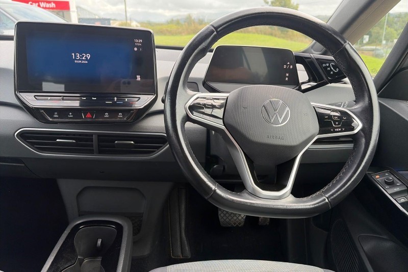 2020 (70) VOLKSWAGEN ID.3 150kW Life Pro Performance 58kWh 5dr Auto 5777357