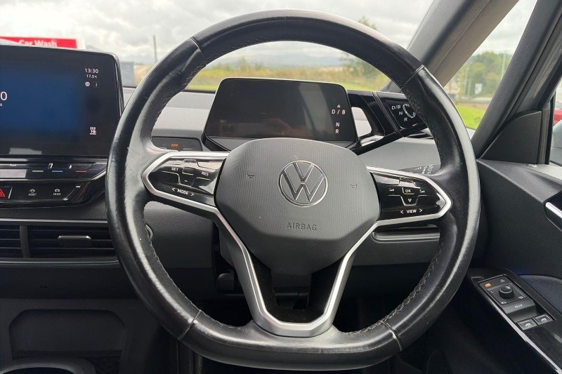 2020 (70) VOLKSWAGEN ID.3 150kW Life Pro Performance 58kWh 5dr Auto 5777353