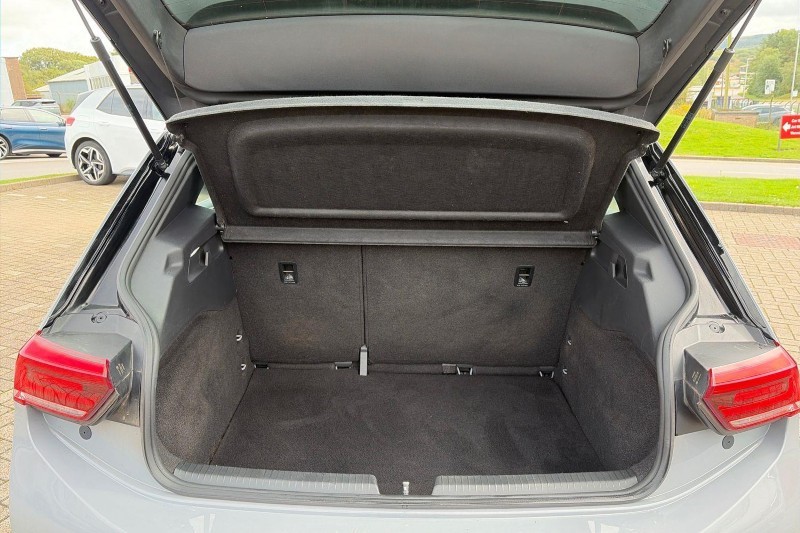 2020 (70) VOLKSWAGEN ID.3 150kW Life Pro Performance 58kWh 5dr Auto 5777367