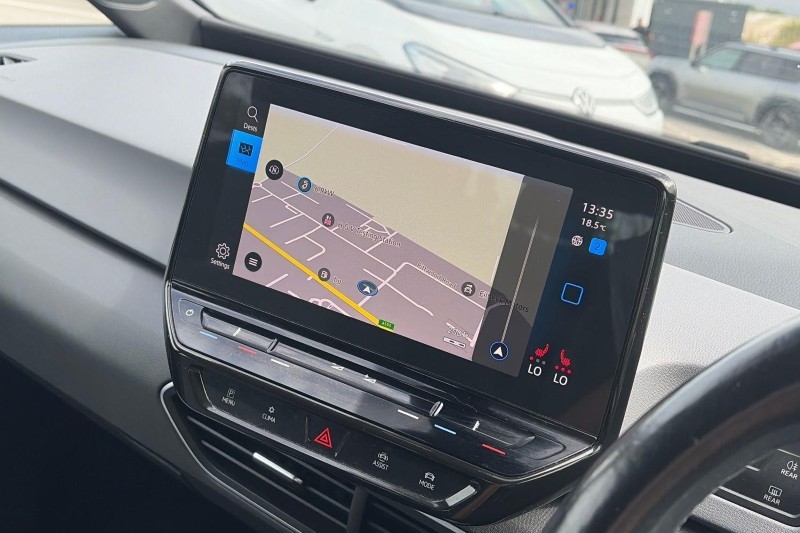 2020 (70) VOLKSWAGEN ID.3 150kW Life Pro Performance 58kWh 5dr Auto 5777359