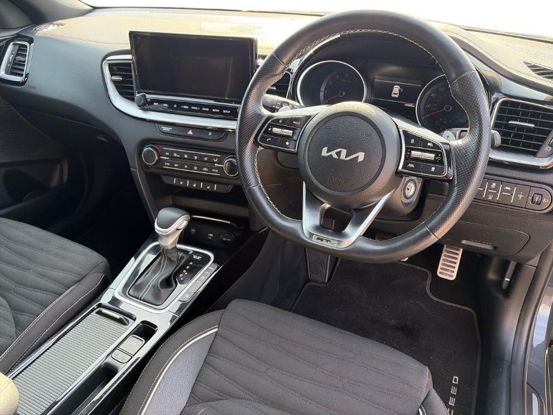 2024 (24) KIA XCEED 1.5T GDi ISG 138 GT-Line 5dr DCT 5615158