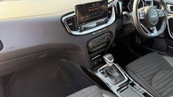 2024 (24) KIA XCEED 1.5T GDi ISG 138 GT-Line 5dr DCT 5615154