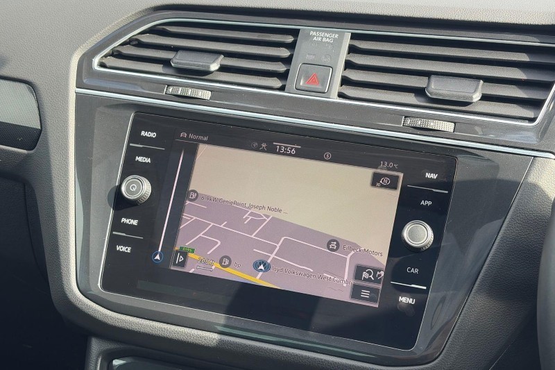 2023 (73) VOLKSWAGEN TIGUAN 1.4 TSI eHybrid Elegance 5dr DSG 5801986