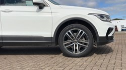 2023 (73) VOLKSWAGEN TIGUAN 1.4 TSI eHybrid Elegance 5dr DSG 5801966