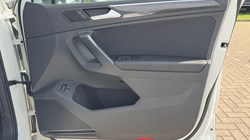 2023 (73) VOLKSWAGEN TIGUAN 1.4 TSI eHybrid Elegance 5dr DSG 5801974