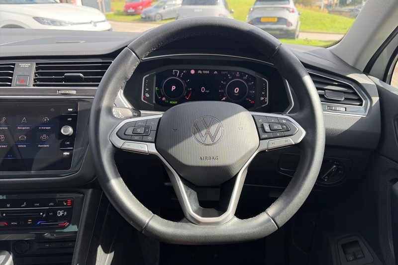 2023 (73) VOLKSWAGEN TIGUAN 1.4 TSI eHybrid Elegance 5dr DSG 5801980