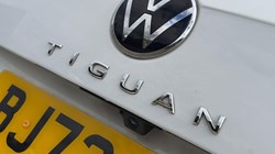 2023 (73) VOLKSWAGEN TIGUAN 1.4 TSI eHybrid Elegance 5dr DSG 5802005