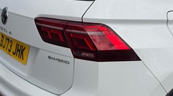 2023 (73) VOLKSWAGEN TIGUAN 1.4 TSI eHybrid Elegance 5dr DSG 5802002