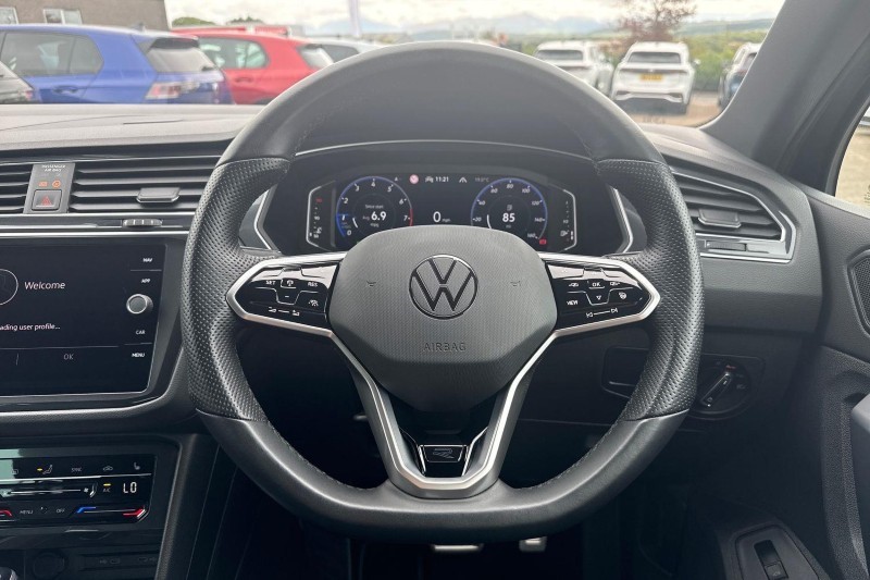 2022 (72) VOLKSWAGEN TIGUAN 2.0 TSI 4Motion R-Line 5dr DSG 5641454
