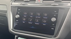 2022 (72) VOLKSWAGEN TIGUAN 2.0 TSI 4Motion R-Line 5dr DSG 5641459