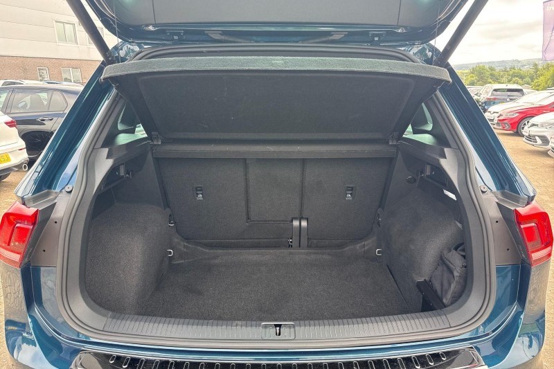 2022 (72) VOLKSWAGEN TIGUAN 2.0 TSI 4Motion R-Line 5dr DSG 5641467