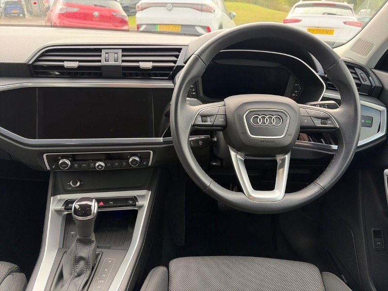 2024 (74) AUDI Q3 35 TFSI Sport 5dr S Tronic 5691002
