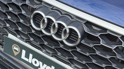 2024 (74) AUDI Q3 35 TFSI Sport 5dr S Tronic 5691017