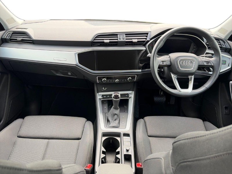 2024 (74) AUDI Q3 35 TFSI Sport 5dr S Tronic 5690991