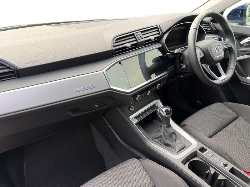 2024 (74) AUDI Q3 35 TFSI Sport 5dr S Tronic 1