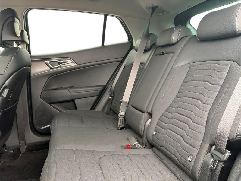 2023 (23) KIA SPORTAGE 1.6T GDi ISG 3 5dr 5677884