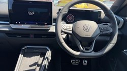 2026 (26) VOLKSWAGEN T-ROC 1.5 eTSI 150 R-Line 5dr DSG 5642842