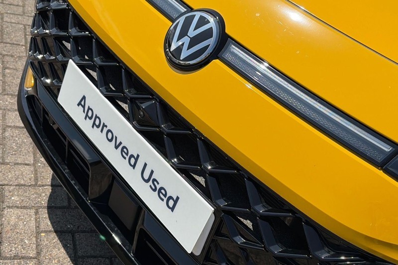 2026 (26) VOLKSWAGEN T-ROC 1.5 eTSI 150 R-Line 5dr DSG 5642858