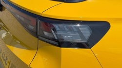 2026 (26) VOLKSWAGEN T-ROC 1.5 eTSI 150 R-Line 5dr DSG 5642860