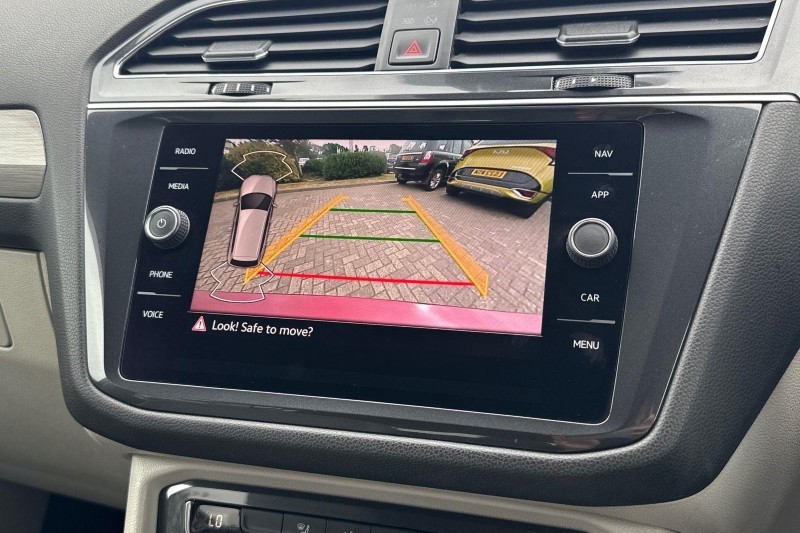 2020 (70) VOLKSWAGEN TIGUAN ALLSPACE 2.0 TDI 4Motion Match 5dr DSG 5648997