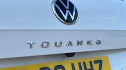 2022 (22) VOLKSWAGEN TOUAREG 3.0 V6 TDI 4Motion R-Line 5dr Tip Auto 5700906