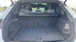 2022 (22) VOLKSWAGEN TOUAREG 3.0 V6 TDI 4Motion R-Line 5dr Tip Auto 5700898