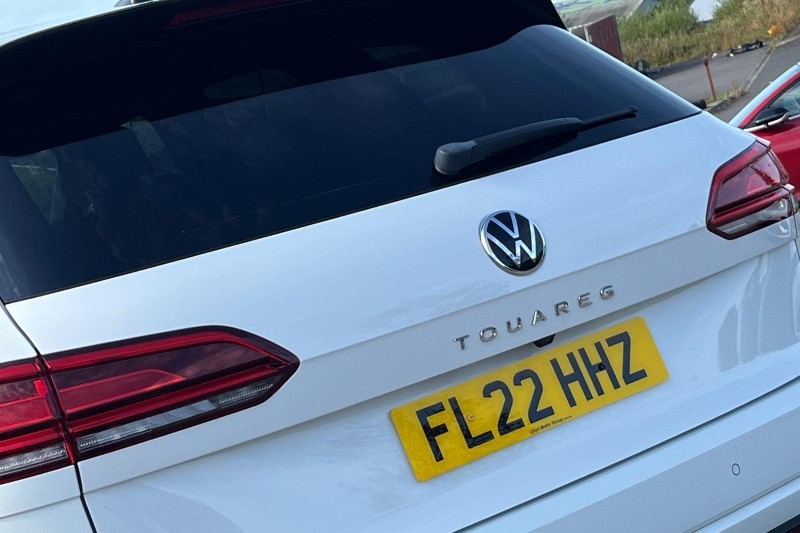 2022 (22) VOLKSWAGEN TOUAREG 3.0 V6 TDI 4Motion R-Line 5dr Tip Auto 5700905