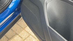 2020 (20) VOLKSWAGEN T-ROC 1.5 TSI EVO Design 5dr 5646145