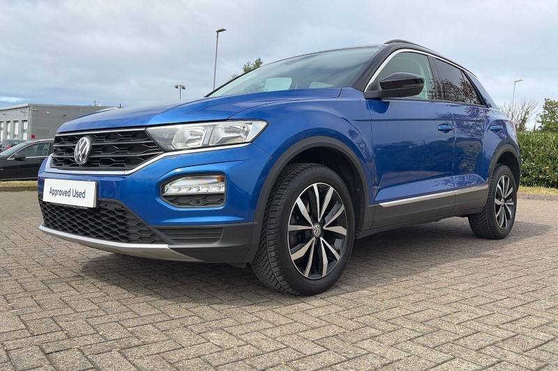 2020 (20) VOLKSWAGEN T-ROC 1.5 TSI EVO Design 5dr 5646166